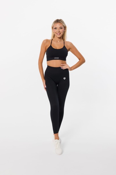 zestaw-damski-czarny-fitam-signature-przod.jpg