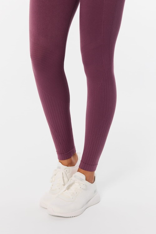 legginsy-damskie-rozowe-fitam-bliss-nogi.jpg